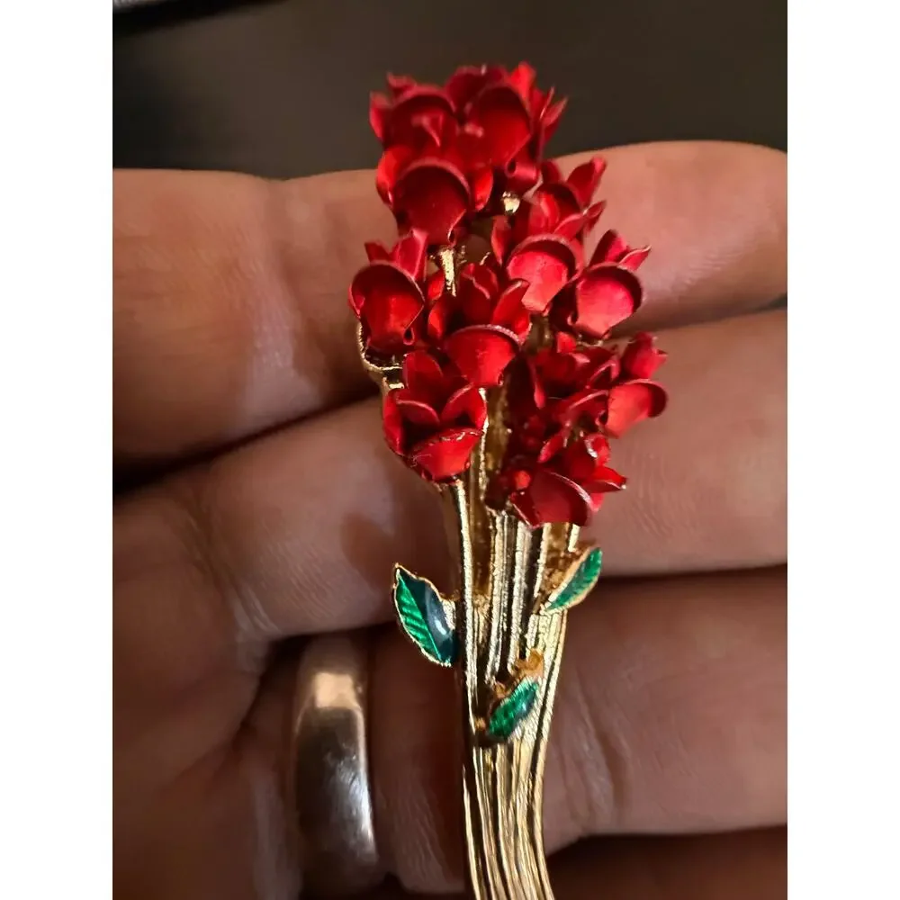 Vintage DM97 Red Floral Bouquet Brooch Gold Tone Enamel Flowers